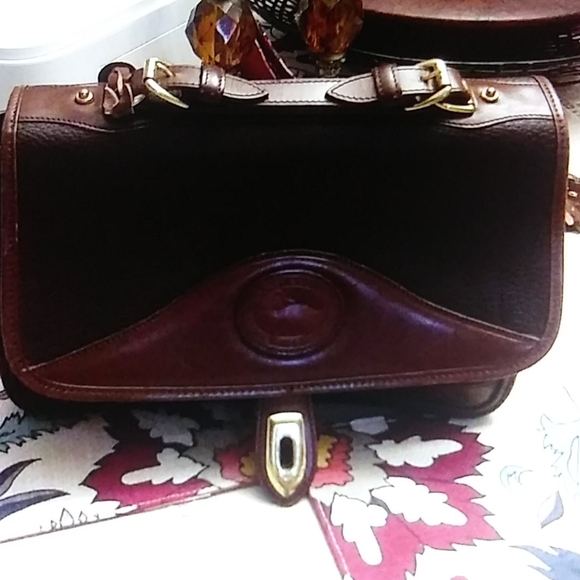 Dooney and Bourke shoulder bag AWL❤ - Picture 5 of 8